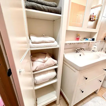 With Bathroom And Small Kitchen *