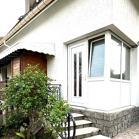 With Bathroom And Small Kitchen Apartment Drancy